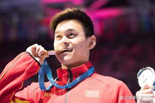 亚运小组赛 中国男篮首节20-19领先蒙古男篮1分